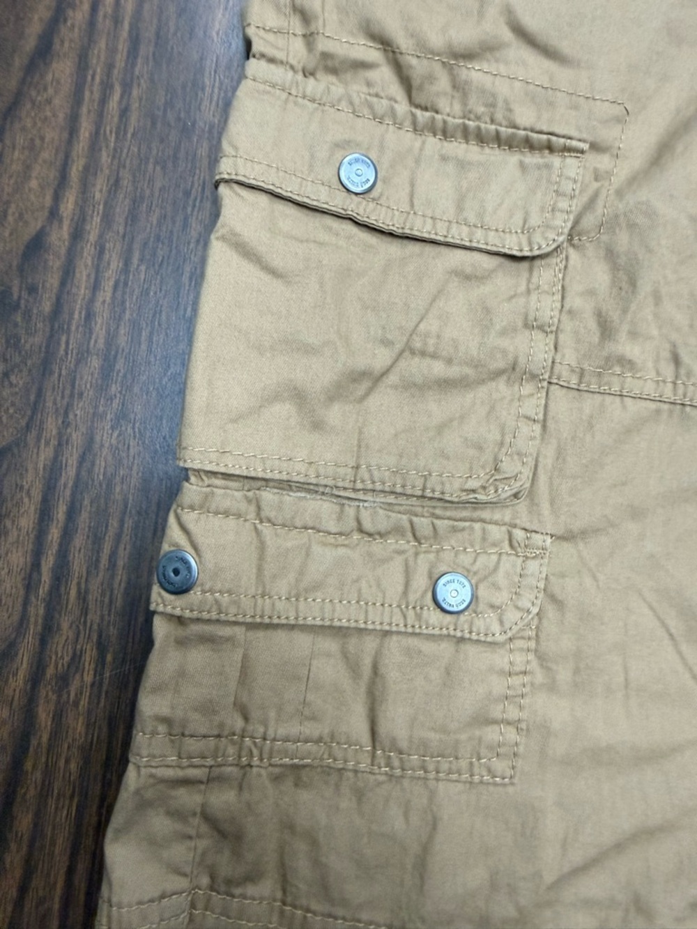 Ecko Unlimited Tan Cargo Shorts with Multiple Pockets size 34 - Picture 4 of 14